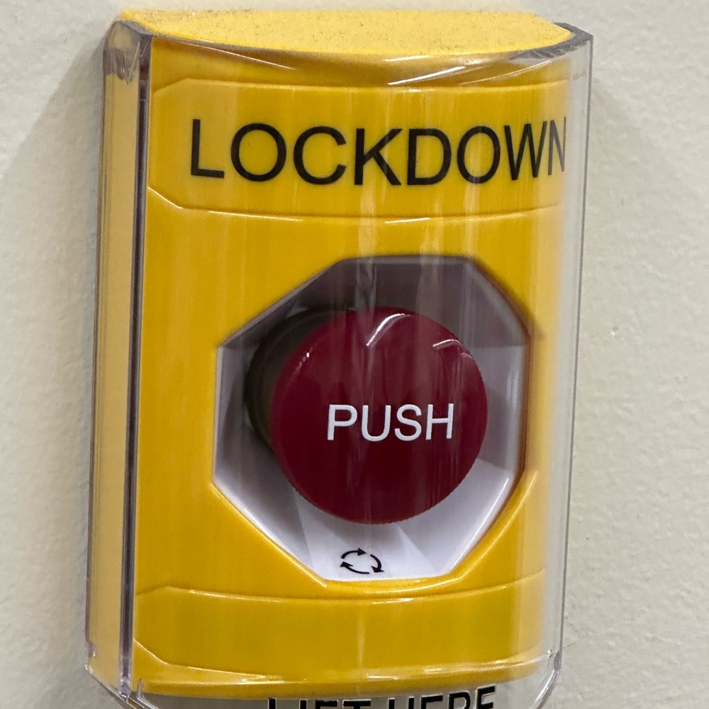 Meet your Posher, Adam